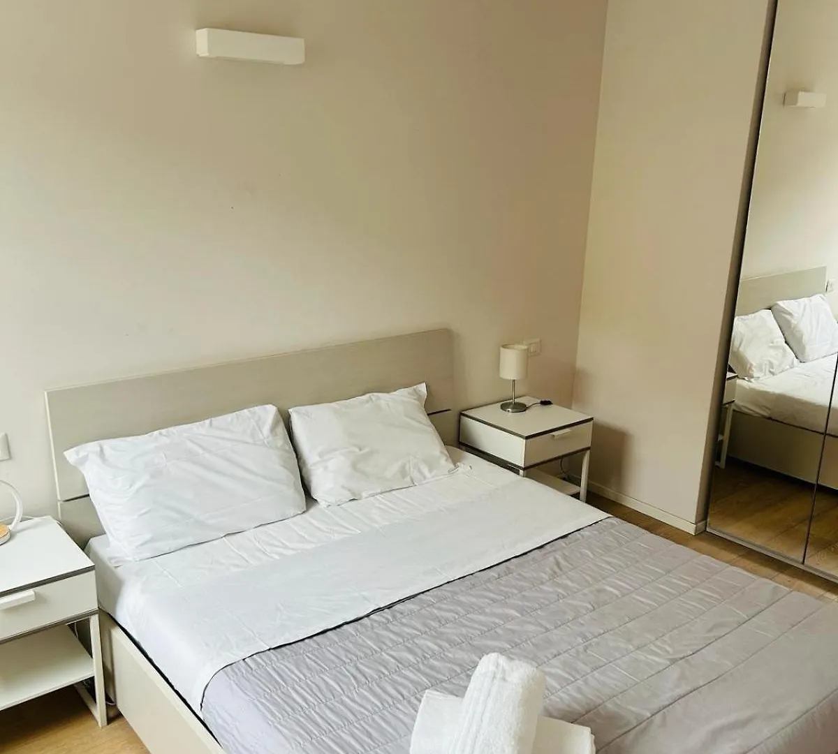 Easy Room Italy Milán Apartamento